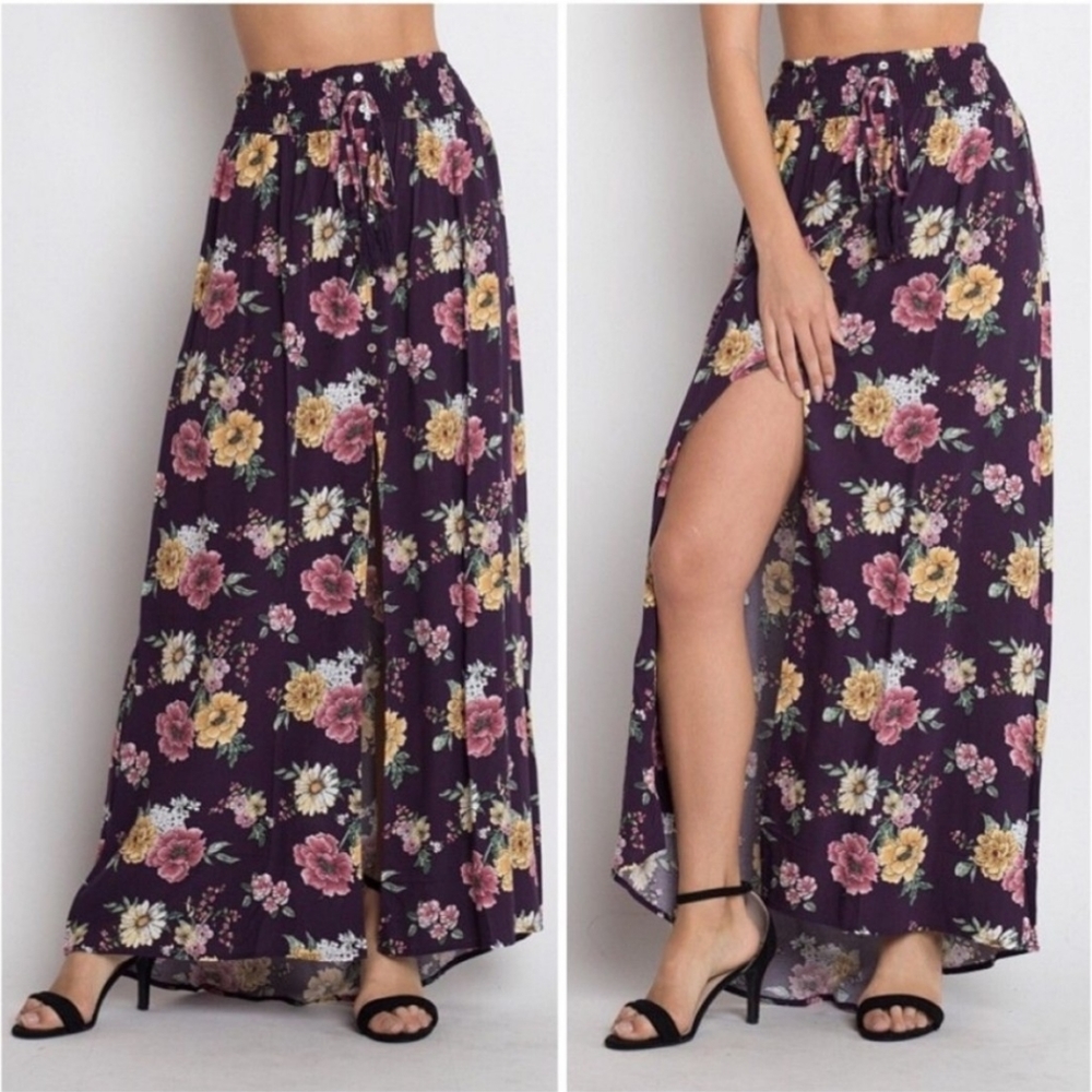 NWT💚🌻💚Floral Maxi Button Front Boho Skirt